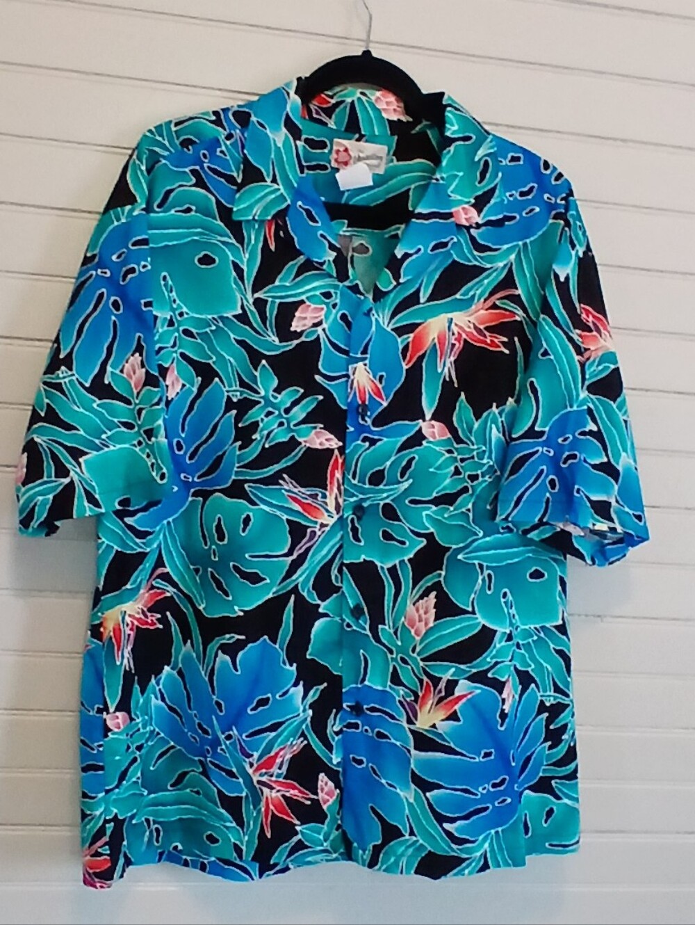 Hilo Hattie Men's XL Hawaiian Shirt Blue Teal Floral Colorful Vacation Cotton